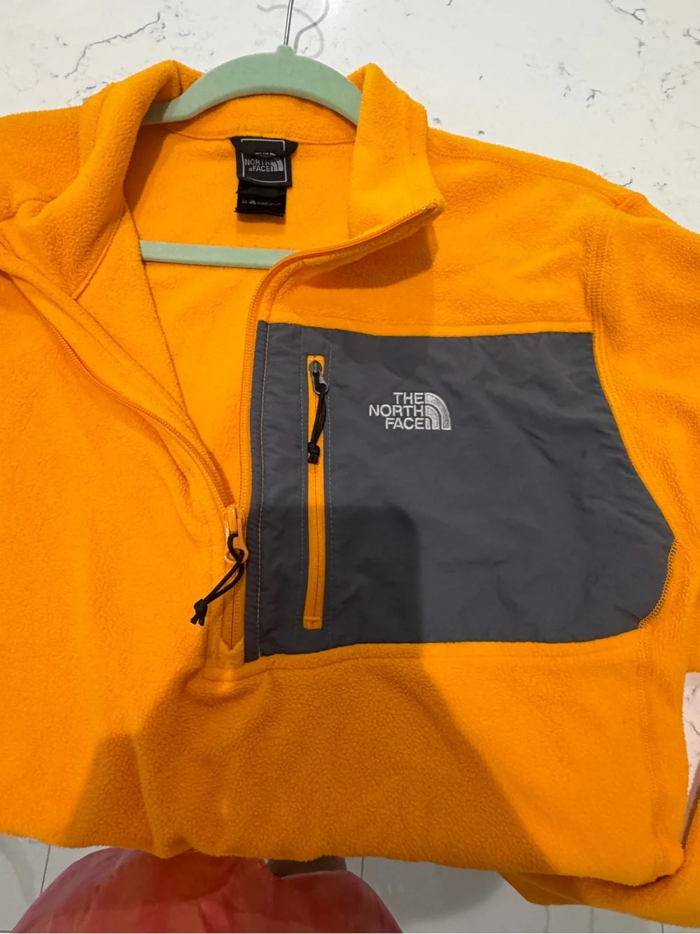 The North Face Men's Yello 1/2-Zip Fleece Pullover